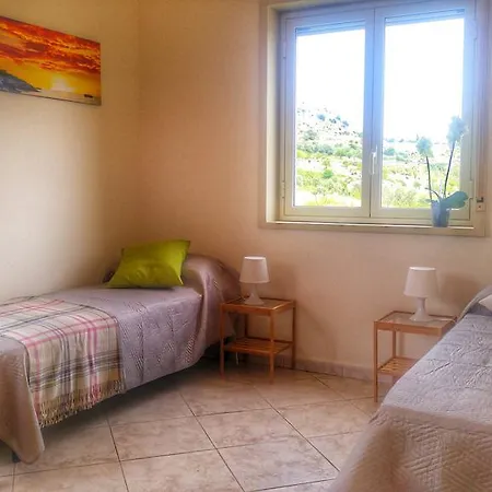 Mennulavirdi Country house