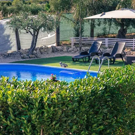 Mennulavirdi Country house